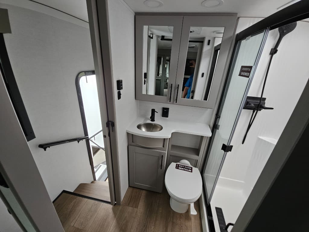 2026 Alliance RV 2026 Alliance RV Valor - thumbnail 49