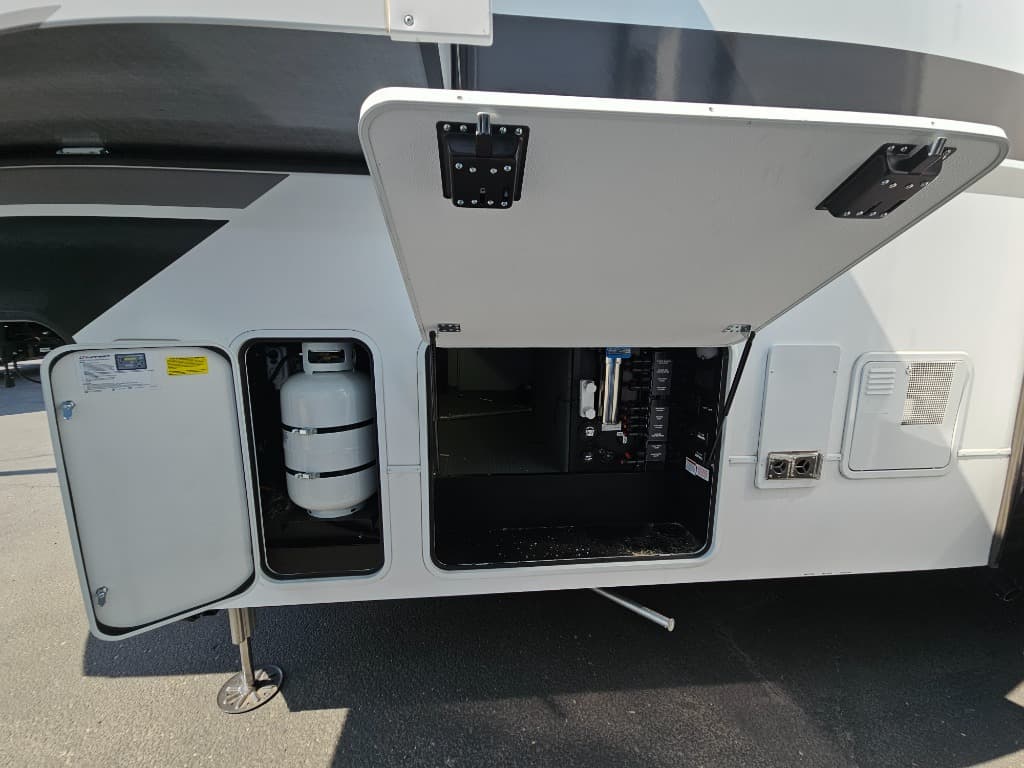 2026 Alliance RV 2026 Alliance RV Valor - thumbnail 29