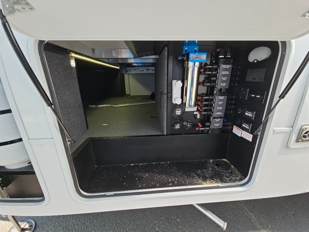 2026 Alliance RV 2026 Alliance RV Valor - thumbnail 30