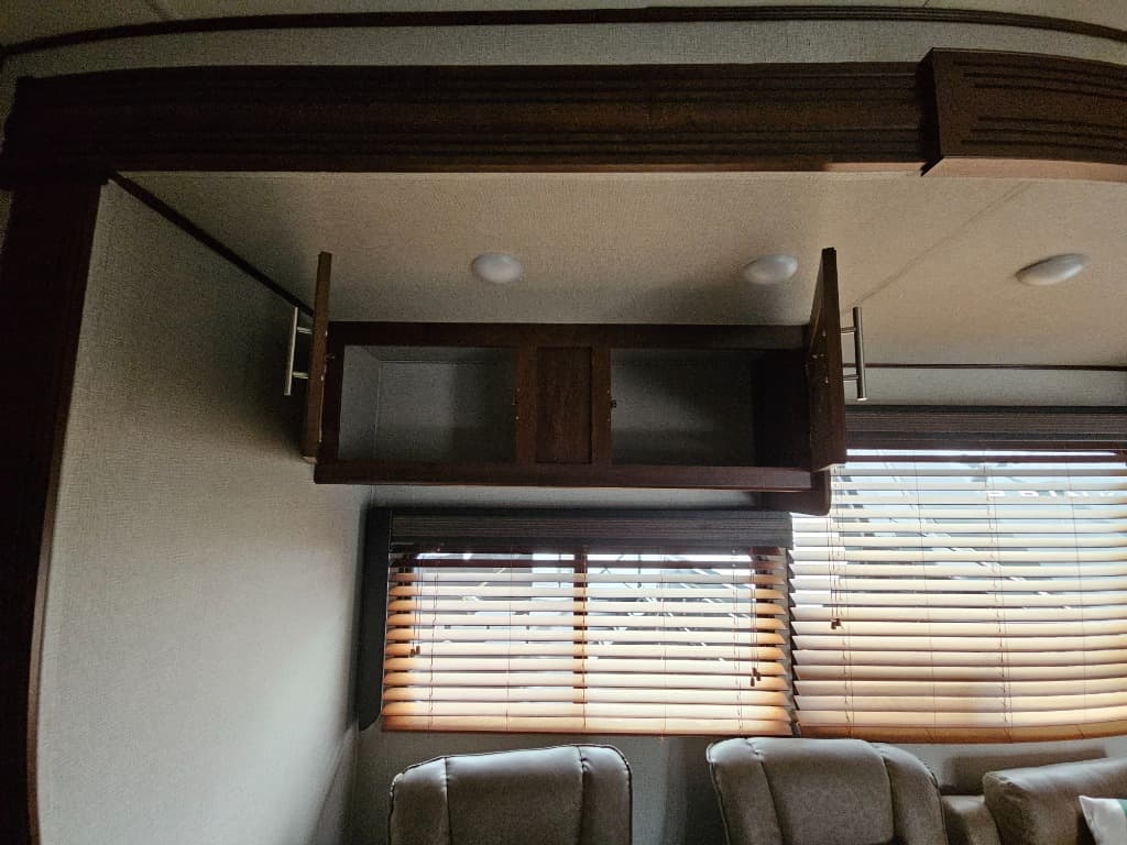 2017 Forest River 2017 Forest River Vengeance - thumbnail 11