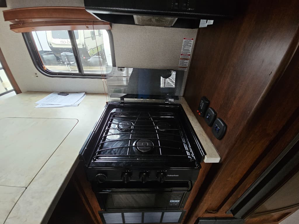 2017 Forest River 2017 Forest River Vengeance - thumbnail 17