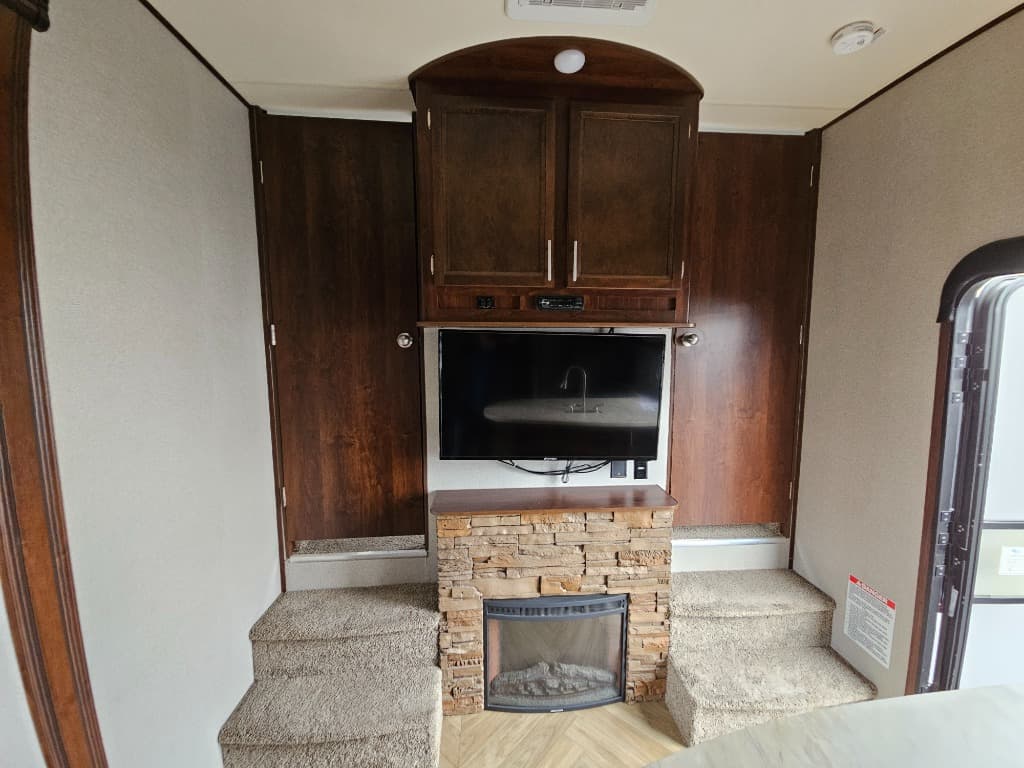 2017 Forest River 2017 Forest River Vengeance - thumbnail 35