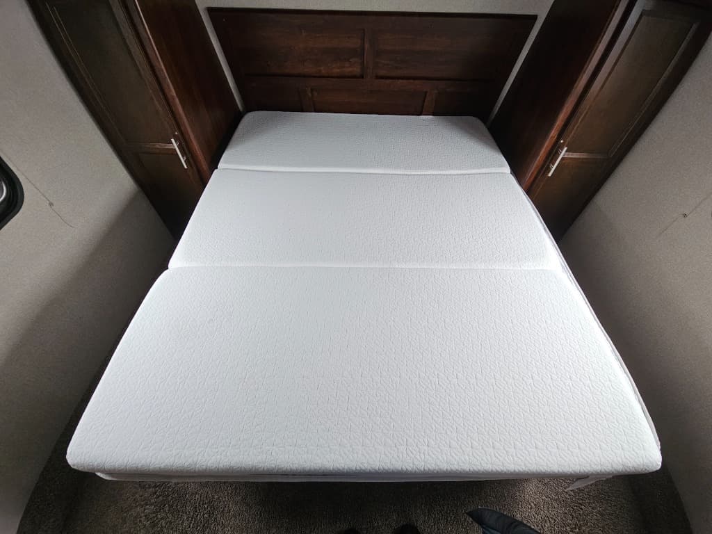 2017 Forest River 2017 Forest River Vengeance - thumbnail 40