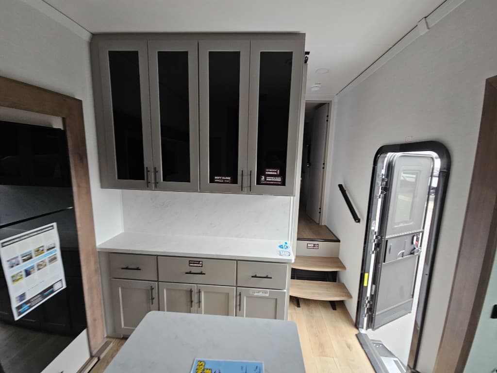 2026 Alliance RV 2026 Alliance RV Valor - thumbnail 15