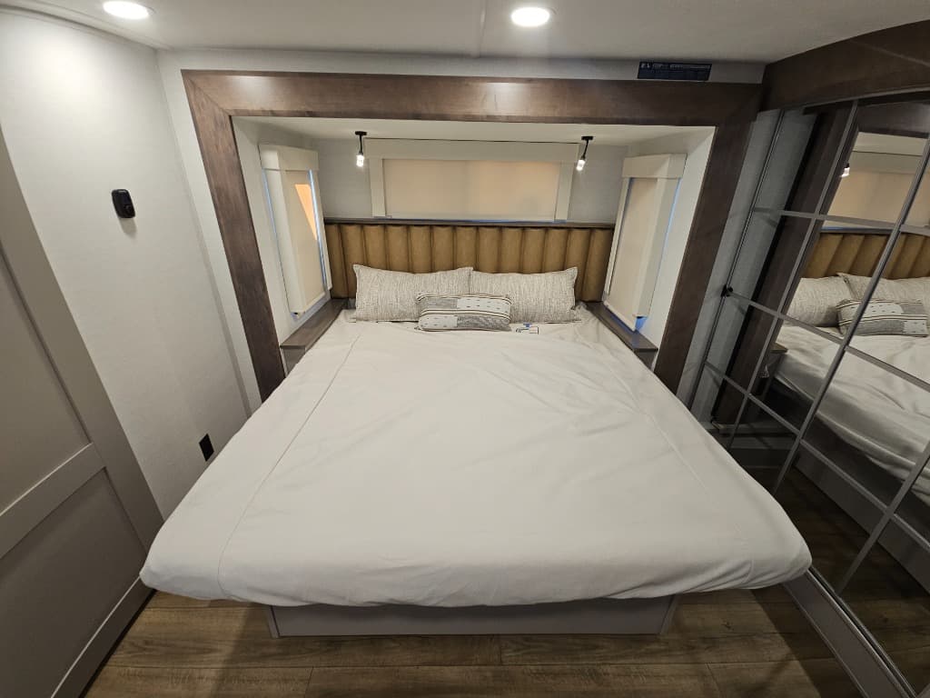 2026 Alliance RV 2026 Alliance RV Paradigm - thumbnail 41