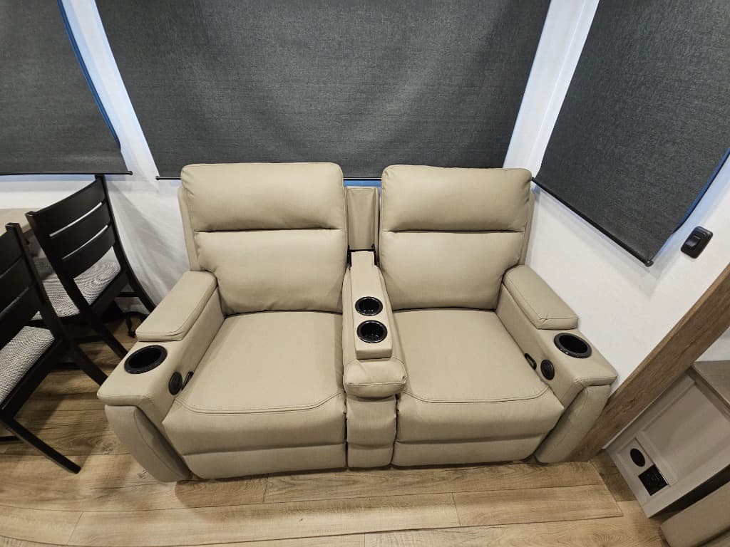 2026 Alliance RV 2026 Alliance RV Delta - thumbnail 24