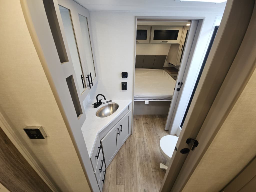 2026 Alliance RV 2026 Alliance RV Delta - thumbnail 24