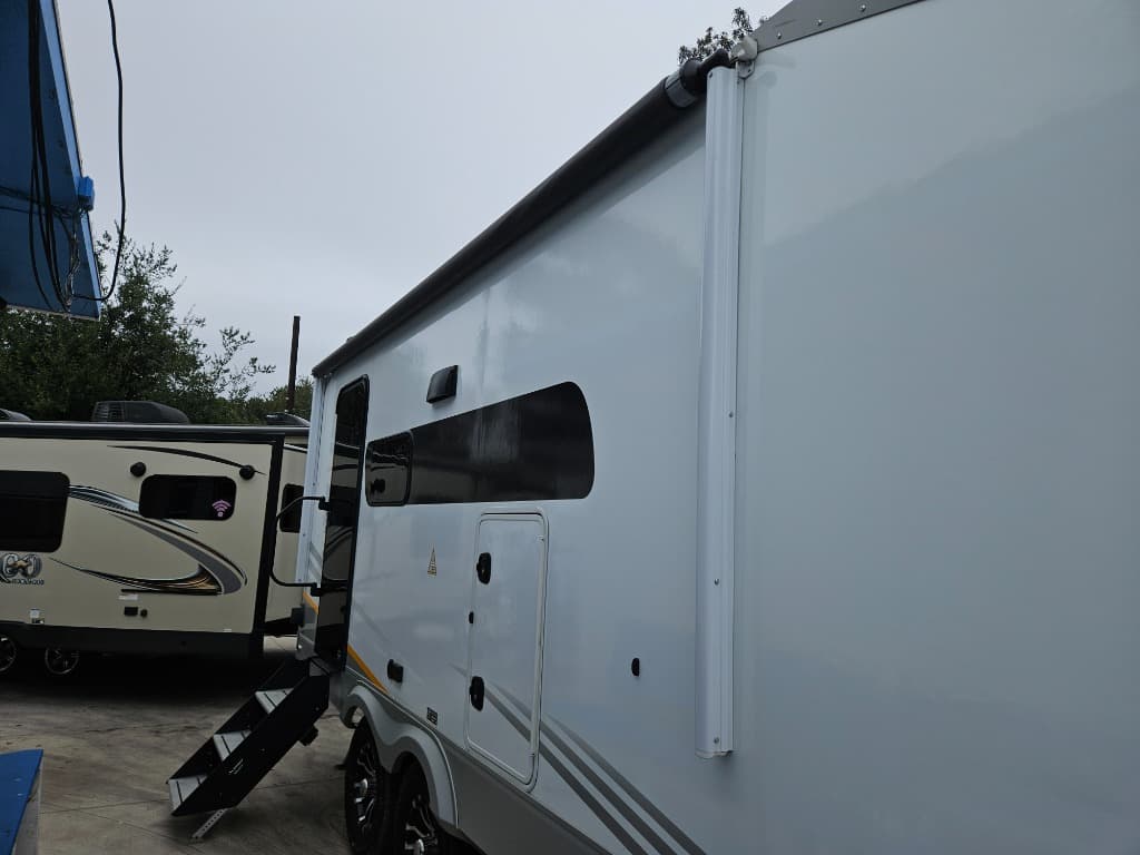 2023 Ember 2023 Ember Touring Edition - thumbnail 44