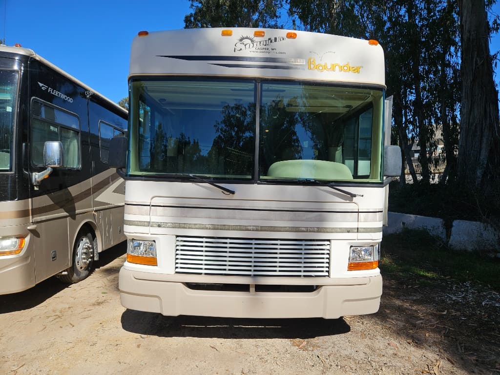 2001 Fleetwood 2001 Fleetwood Bounder - thumbnail 7