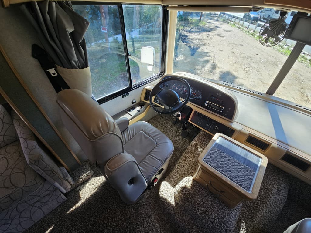 2001 Fleetwood 2001 Fleetwood Bounder - thumbnail 23