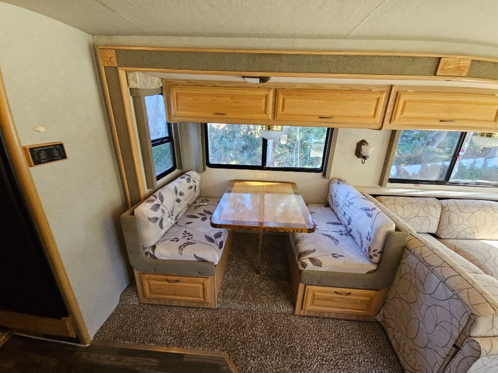 2001 Fleetwood 2001 Fleetwood Bounder - thumbnail 33