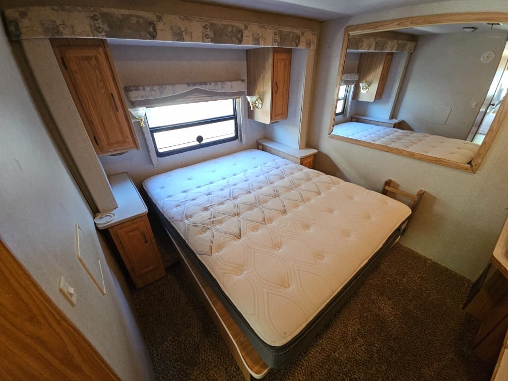 2001 Fleetwood 2001 Fleetwood Bounder - thumbnail 43