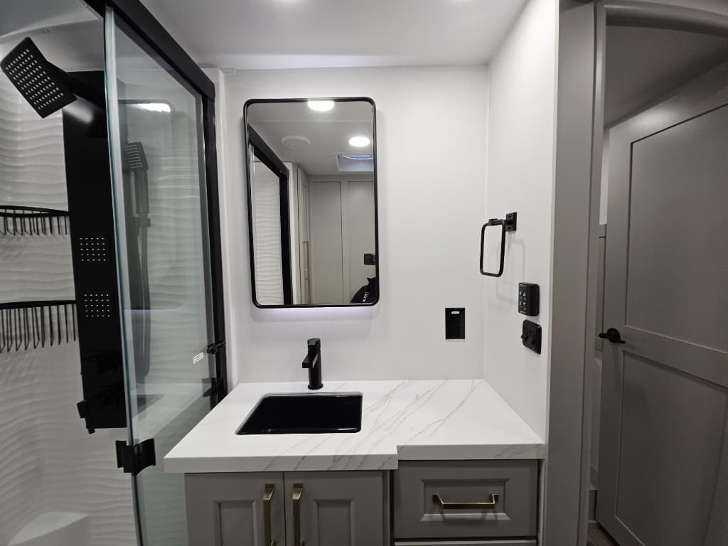 2025 Brinkley RV 2025 Brinkley RV Model G - thumbnail 54