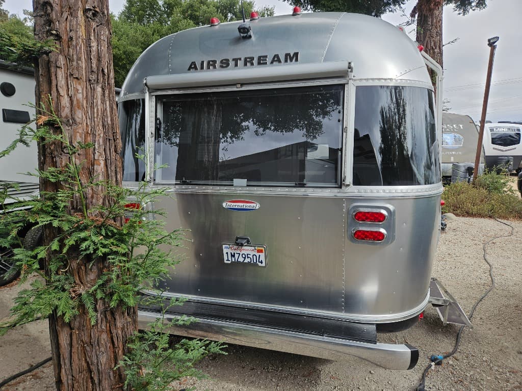 2018 Airstream 2018 Airstream International Signature - thumbnail 3