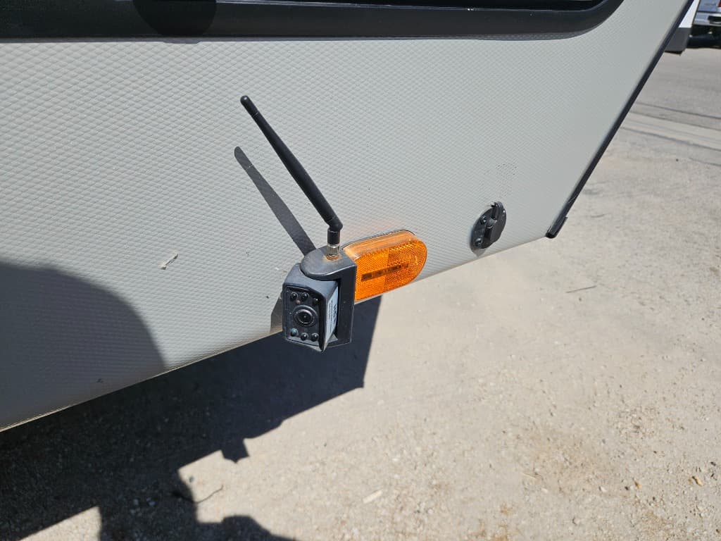 2024 Keystone RV 2024 Keystone RV Cougar Half-Ton - thumbnail 41