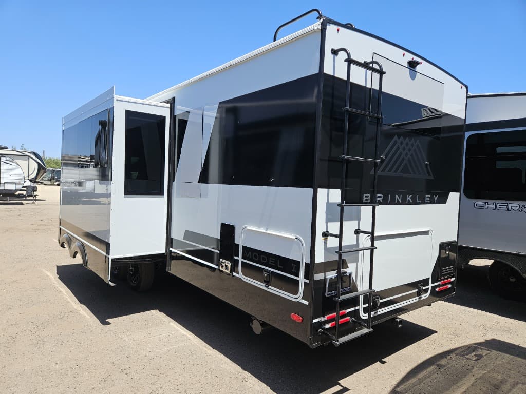 2026 Brinkley RV 2026 Brinkley RV Model I - thumbnail 5