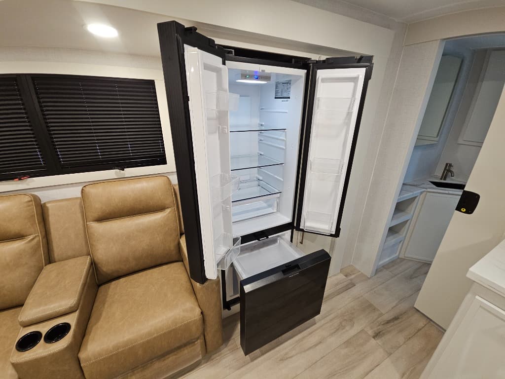 2026 Brinkley RV 2026 Brinkley RV Model I - thumbnail 36