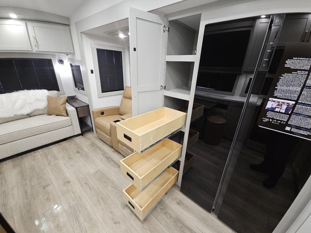 2026 Brinkley RV 2026 Brinkley RV Model Z - thumbnail 43