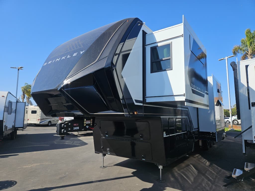 2026 Brinkley RV 2026 Brinkley RV Model G - thumbnail 6