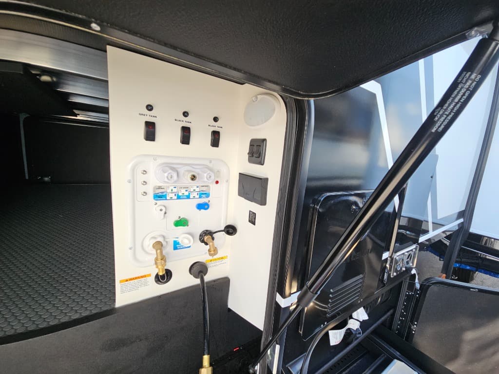 2026 Brinkley RV 2026 Brinkley RV Model G - thumbnail 39