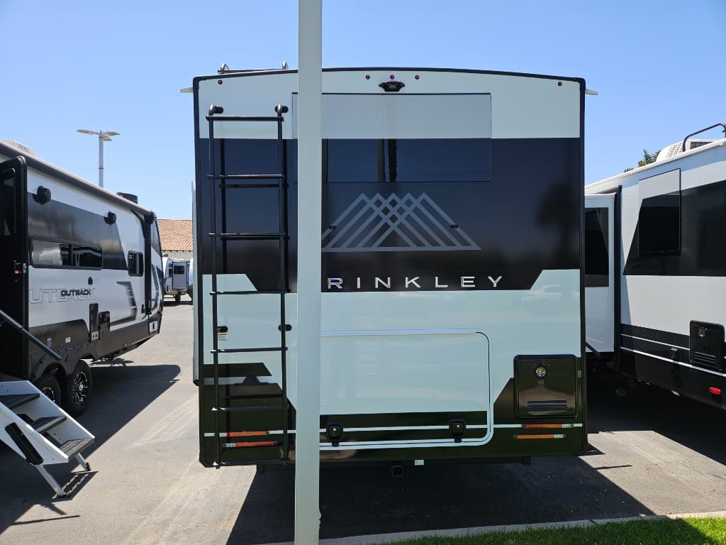 2026 Brinkley RV 2026 Brinkley RV Model I - thumbnail 3