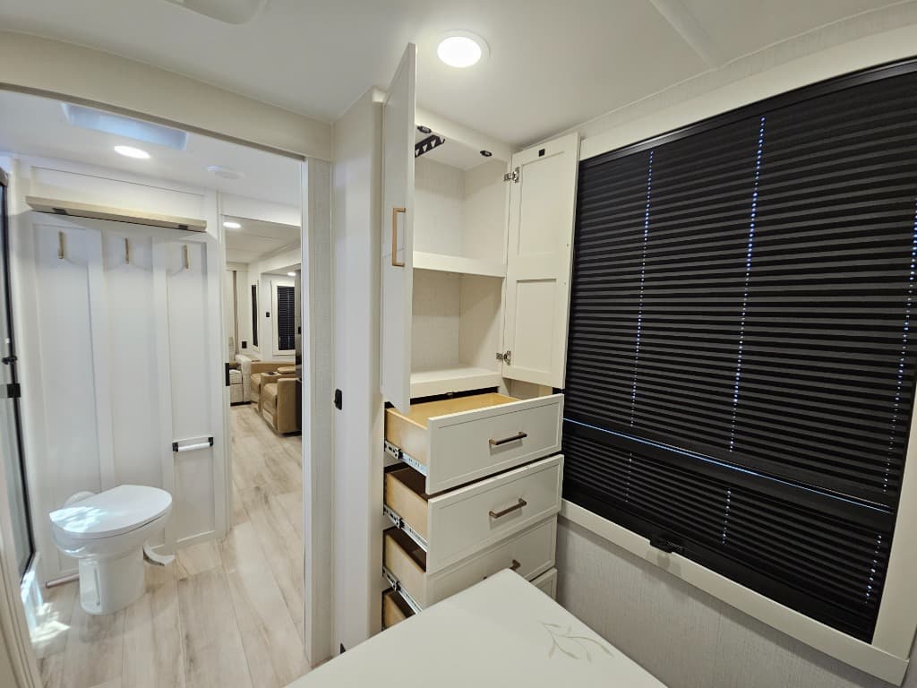 2026 Brinkley RV 2026 Brinkley RV Model I - thumbnail 40