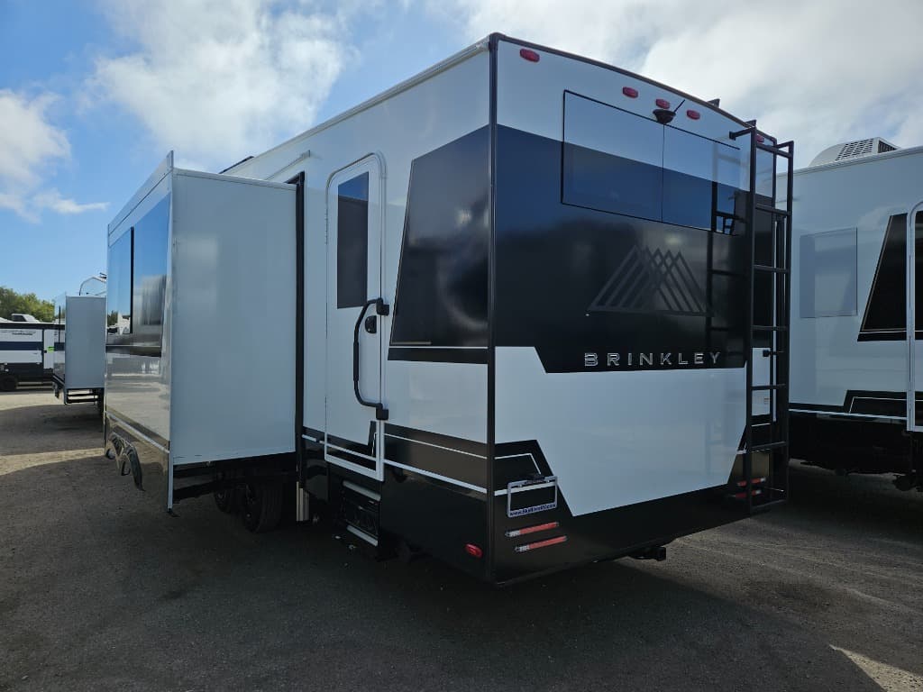 2026 Brinkley RV 2026 Brinkley RV Model Z - thumbnail 5