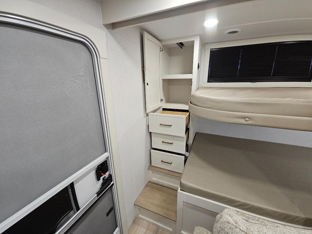 2026 Brinkley RV 2026 Brinkley RV Model I - thumbnail 11