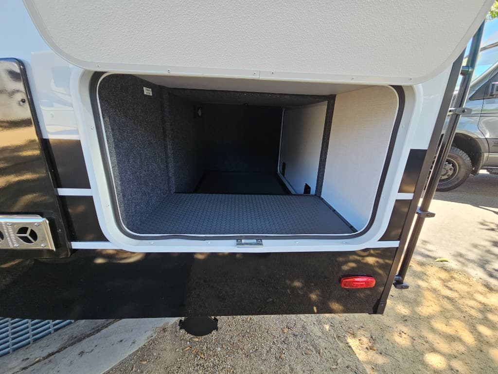 2026 Brinkley RV 2026 Brinkley RV Model I - thumbnail 50