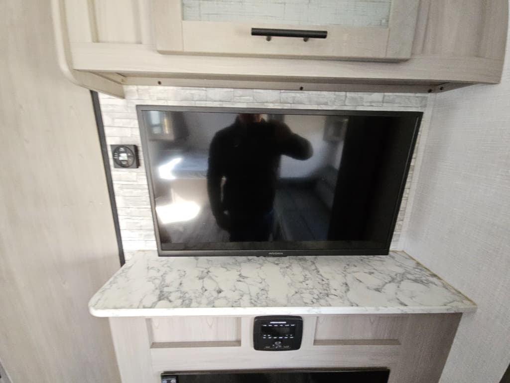 2023 Dutchmen 2023 Dutchmen Coleman Light - thumbnail 16