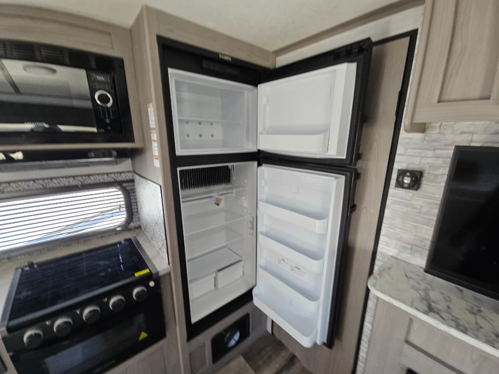 2023 Dutchmen 2023 Dutchmen Coleman Light - thumbnail 19