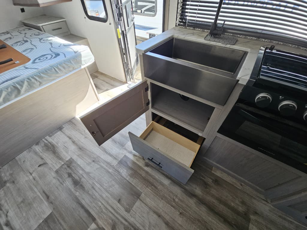 2023 Dutchmen 2023 Dutchmen Coleman Light - thumbnail 25