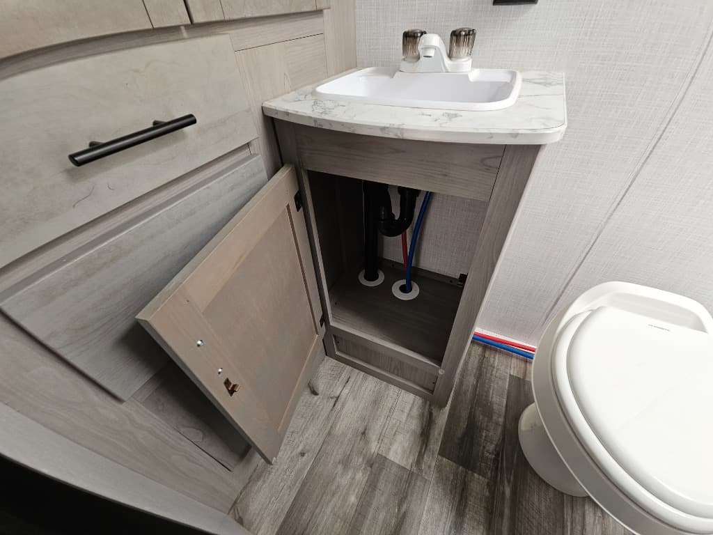 2023 Dutchmen 2023 Dutchmen Coleman Light - thumbnail 32