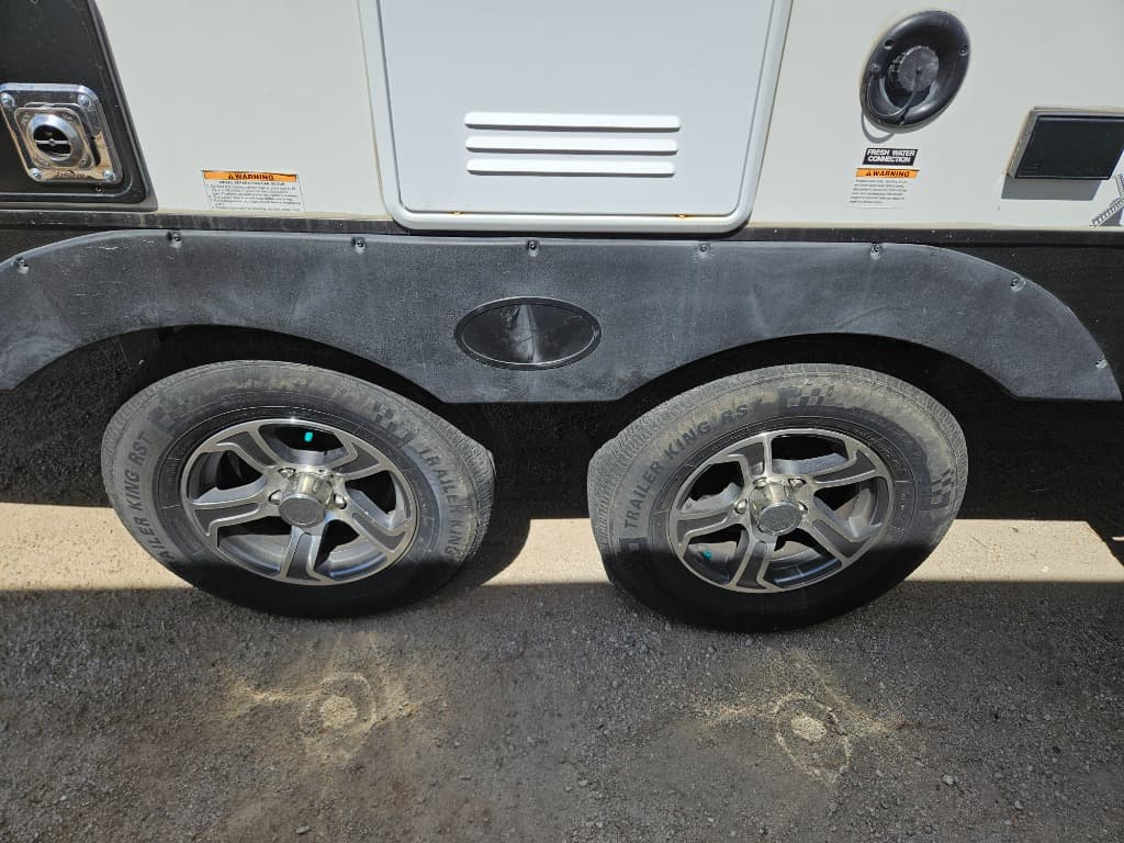 2023 Dutchmen 2023 Dutchmen Coleman Light - thumbnail 41