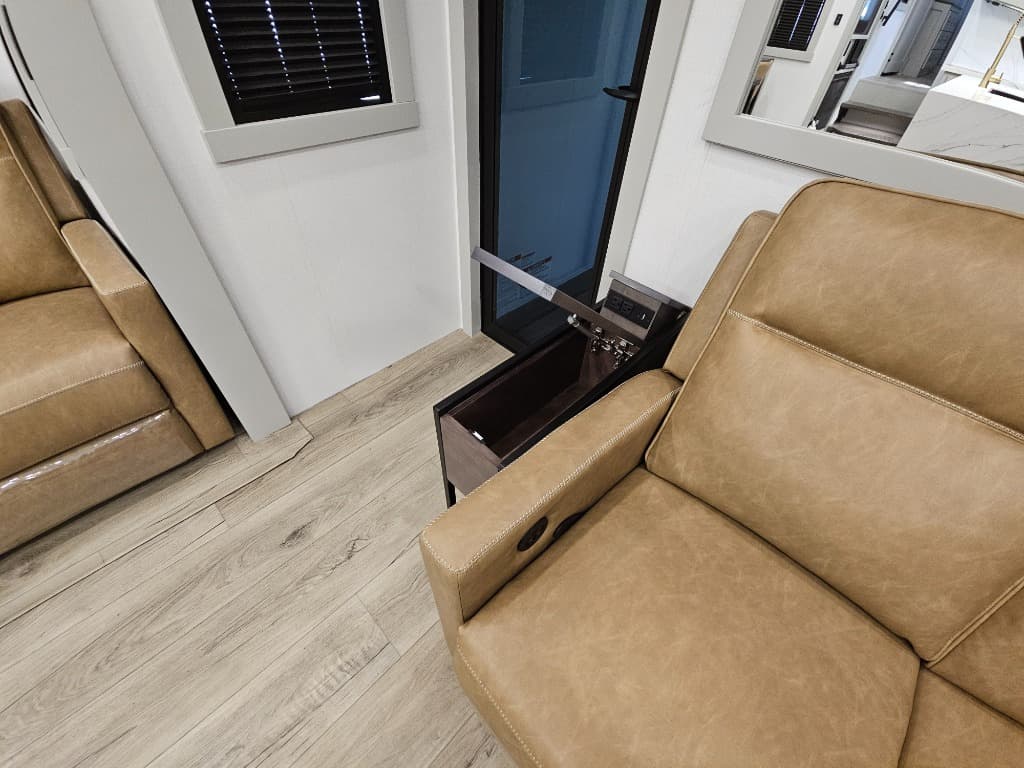 2026 Brinkley RV 2026 Brinkley RV Model G - thumbnail 16