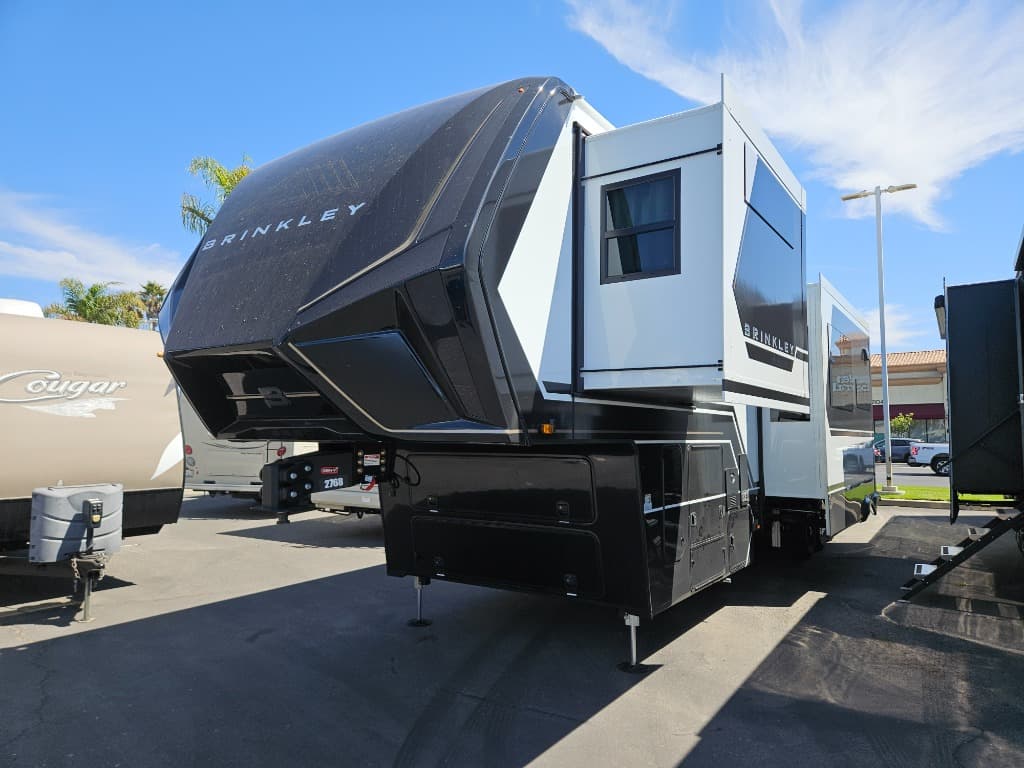 2026 Brinkley RV 2026 Brinkley RV Model G - thumbnail 6