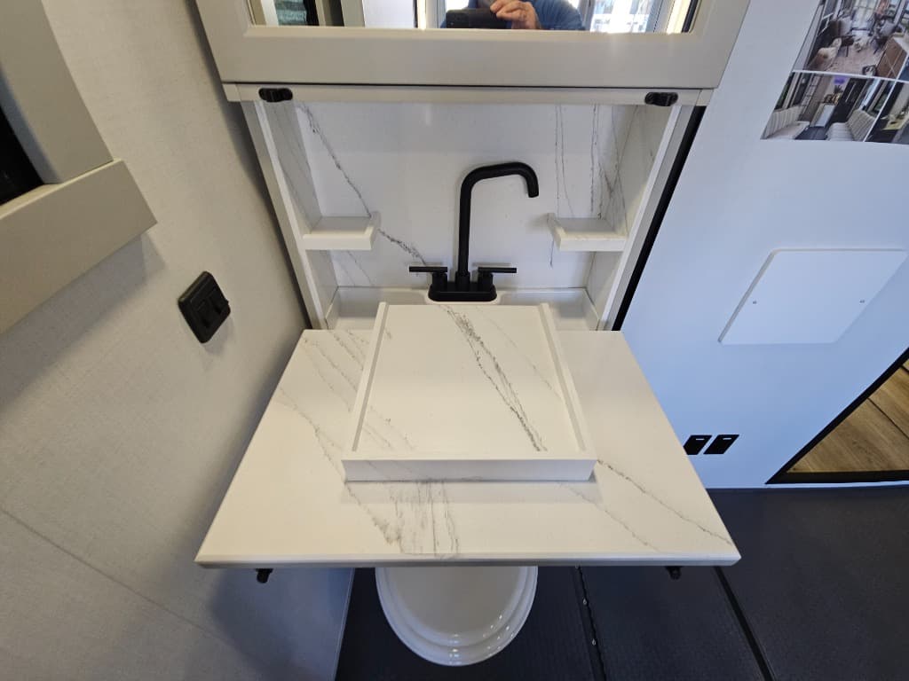 2026 Brinkley RV 2026 Brinkley RV Model G - thumbnail 60