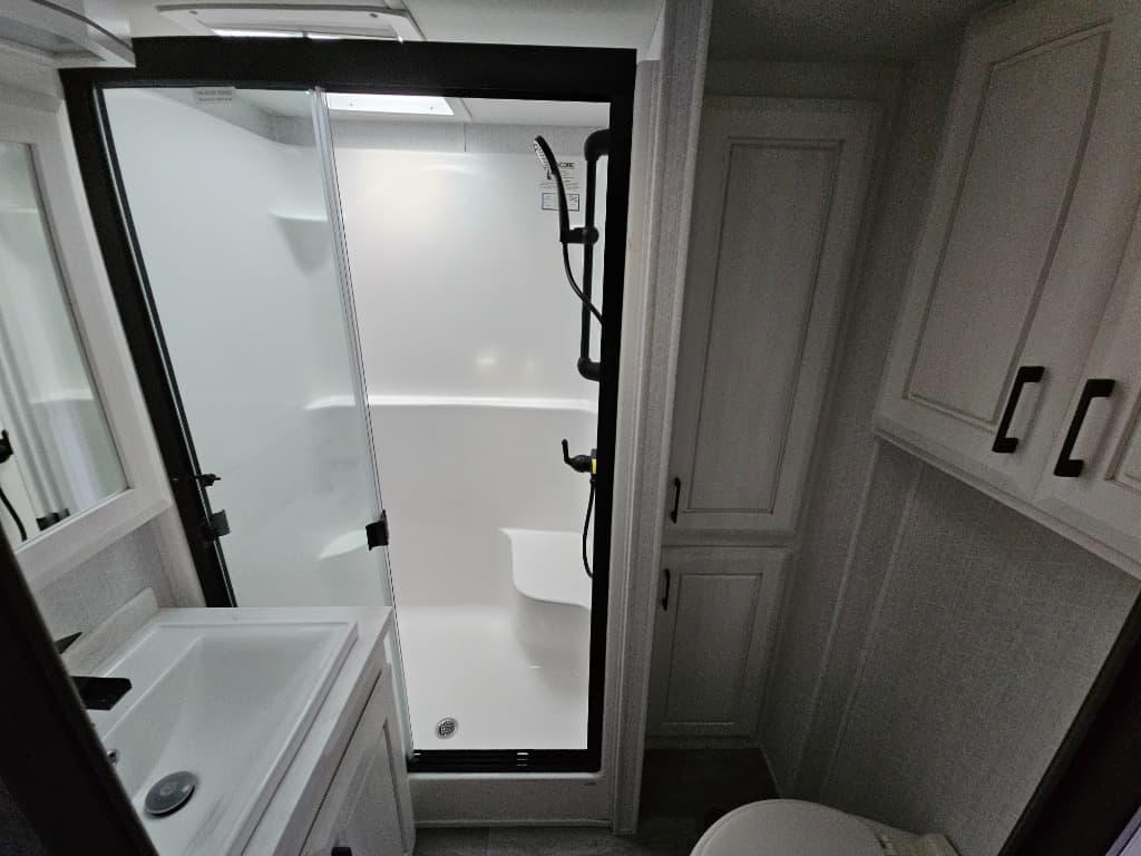 2023 DRV 2023 DRV Mobile Suites MS - thumbnail 31