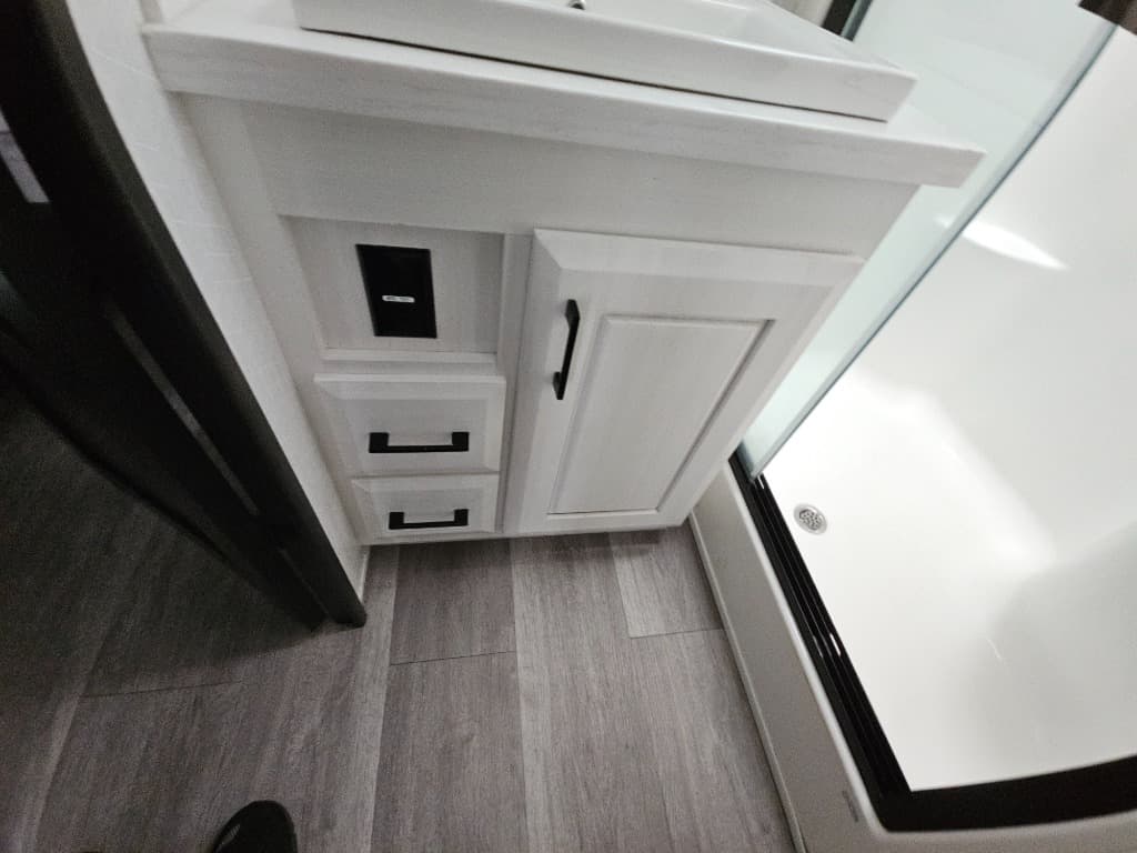 2023 DRV 2023 DRV Mobile Suites MS - thumbnail 39