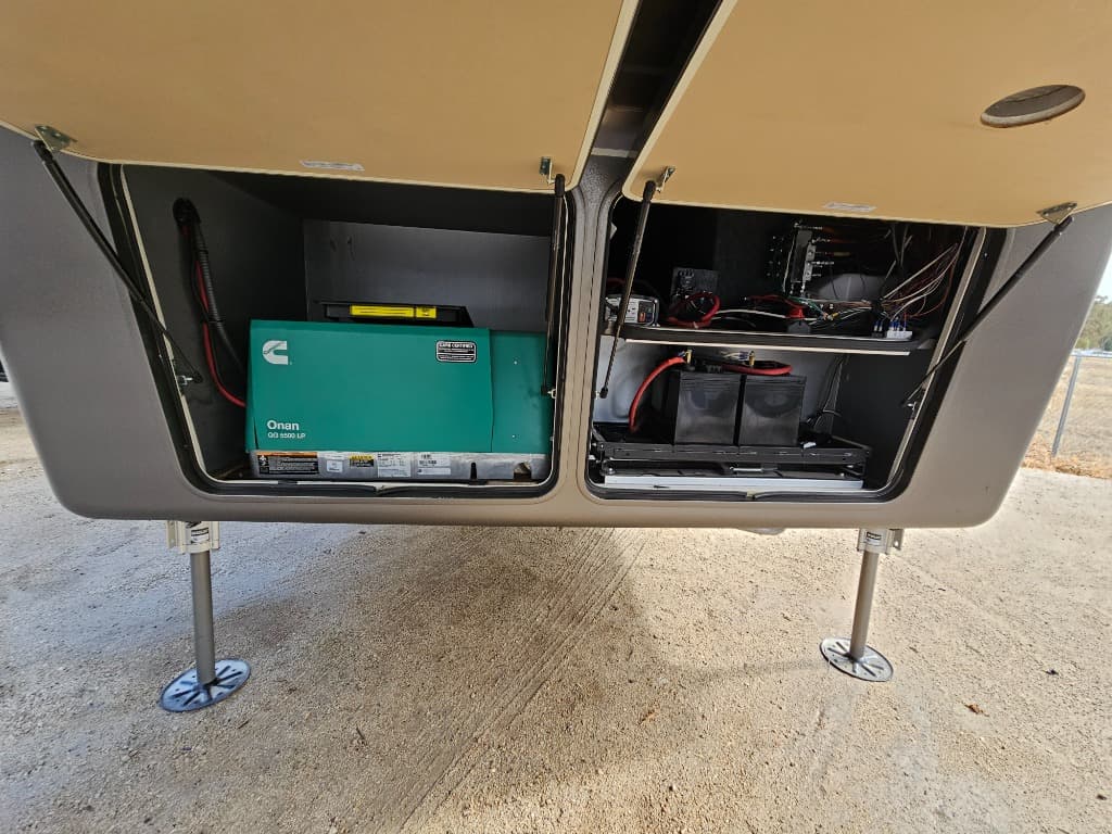 2023 DRV 2023 DRV Mobile Suites MS - thumbnail 46