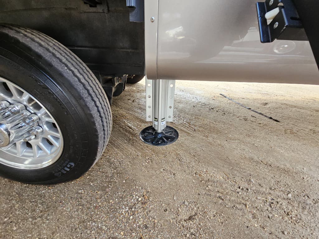 2023 DRV 2023 DRV Mobile Suites MS - thumbnail 52