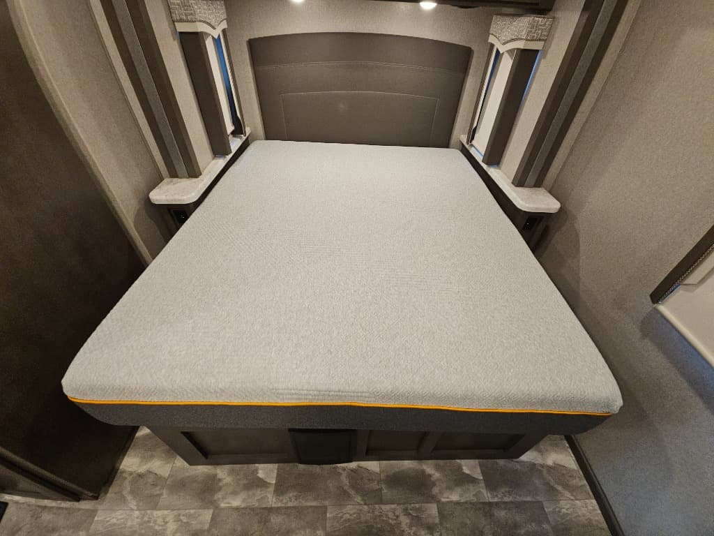 2024 Thor Motor Coach 2024 Thor Motor Coach Omni - thumbnail 39