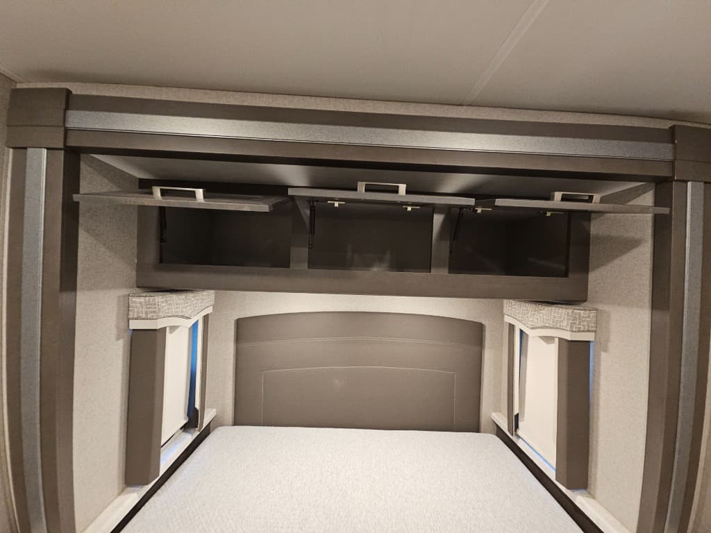 2024 Thor Motor Coach 2024 Thor Motor Coach Omni - thumbnail 40