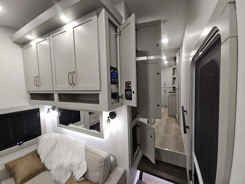 2026 Brinkley RV 2026 Brinkley RV Model Z - thumbnail 32