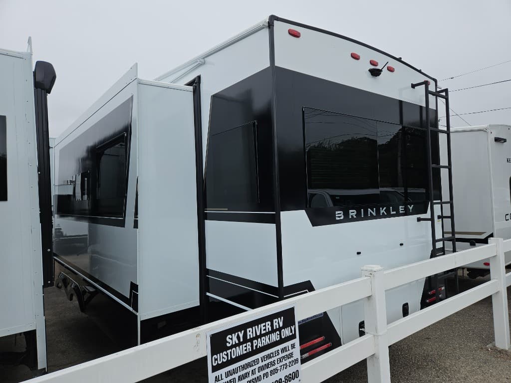 2026 Brinkley RV 2026 Brinkley RV Model Z - thumbnail 5