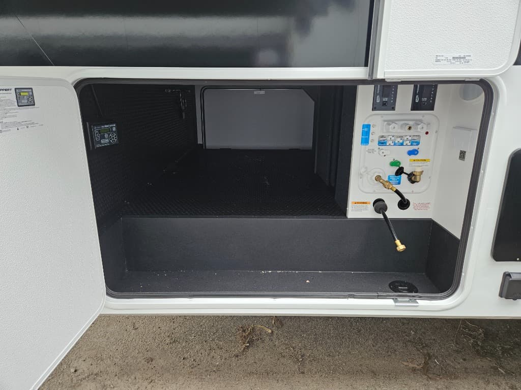 2026 Brinkley RV 2026 Brinkley RV Model Z - thumbnail 19