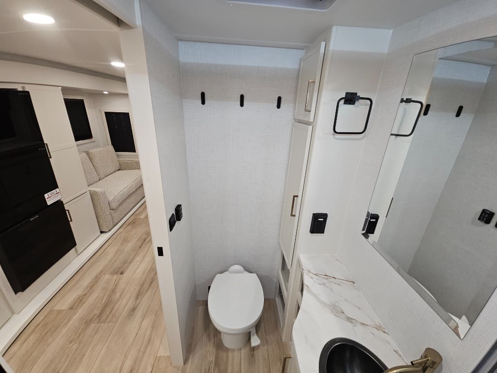 2026 Brinkley RV 2026 Brinkley RV Model I - thumbnail 33