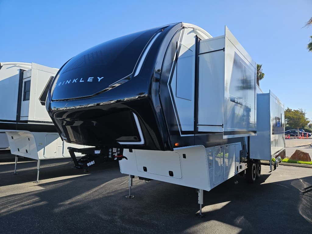 2026 Brinkley RV 2026 Brinkley RV Model Z - thumbnail 5