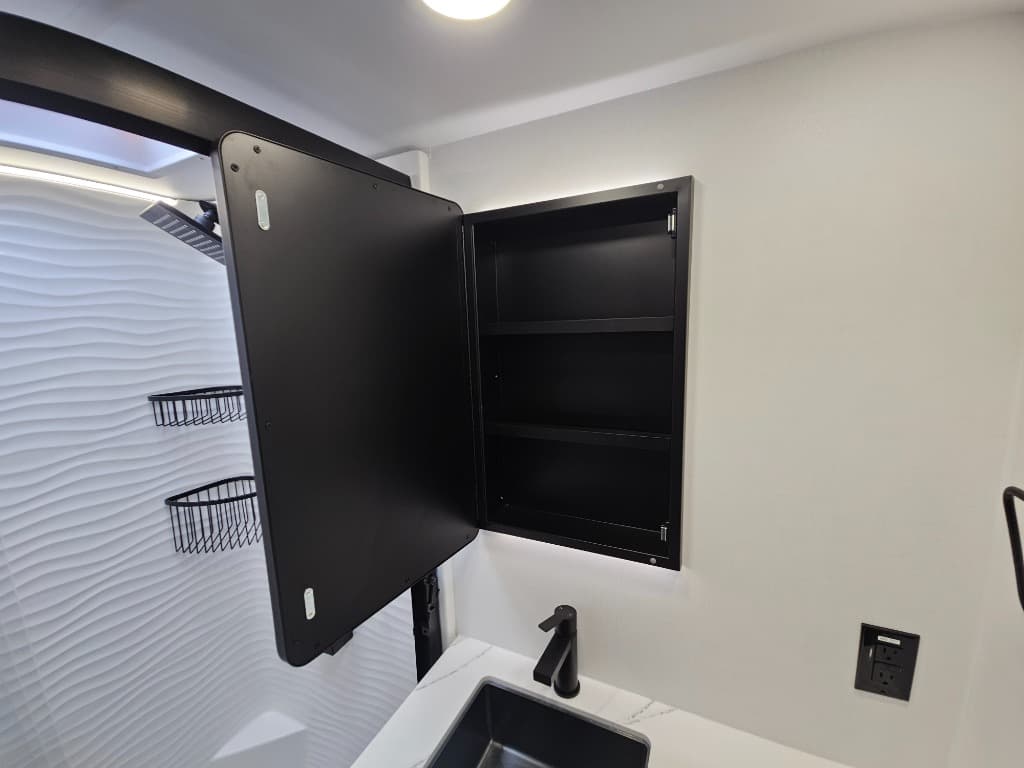 2026 Brinkley RV 2026 Brinkley RV Model G - thumbnail 43