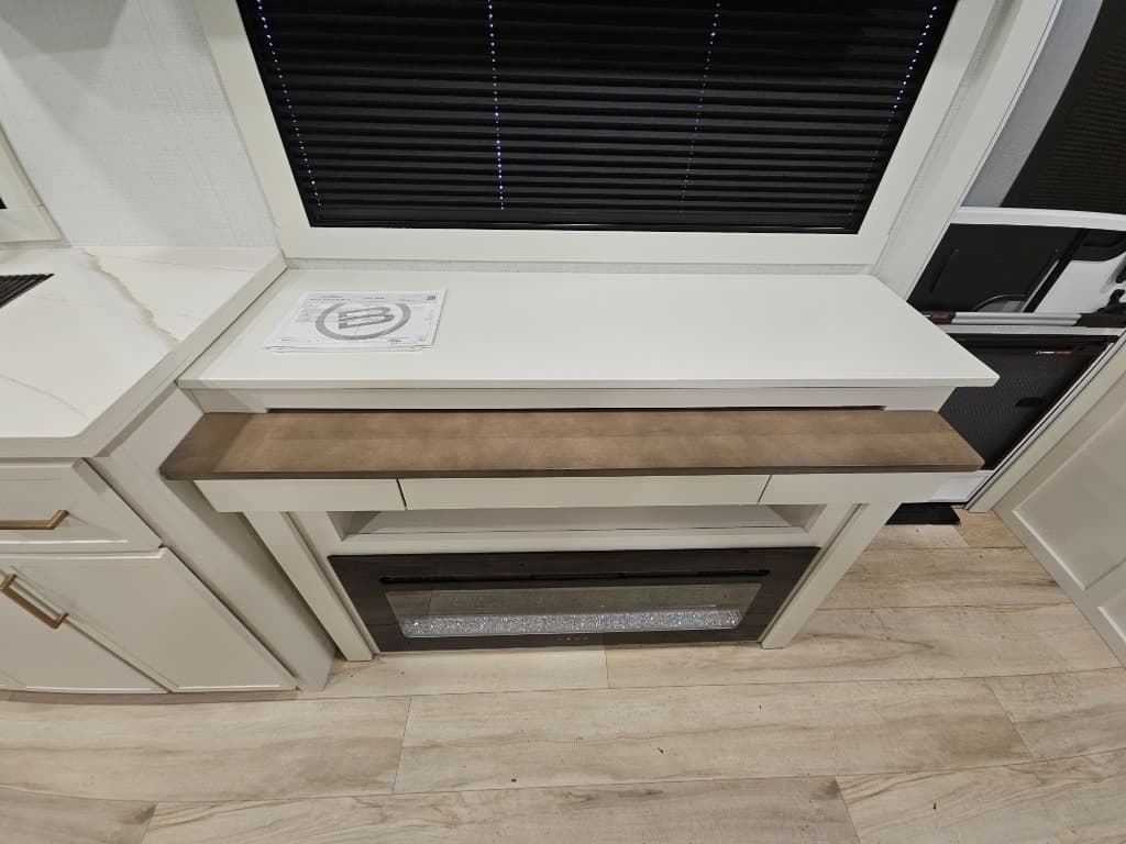 2026 Brinkley RV 2026 Brinkley RV Model I - thumbnail 10